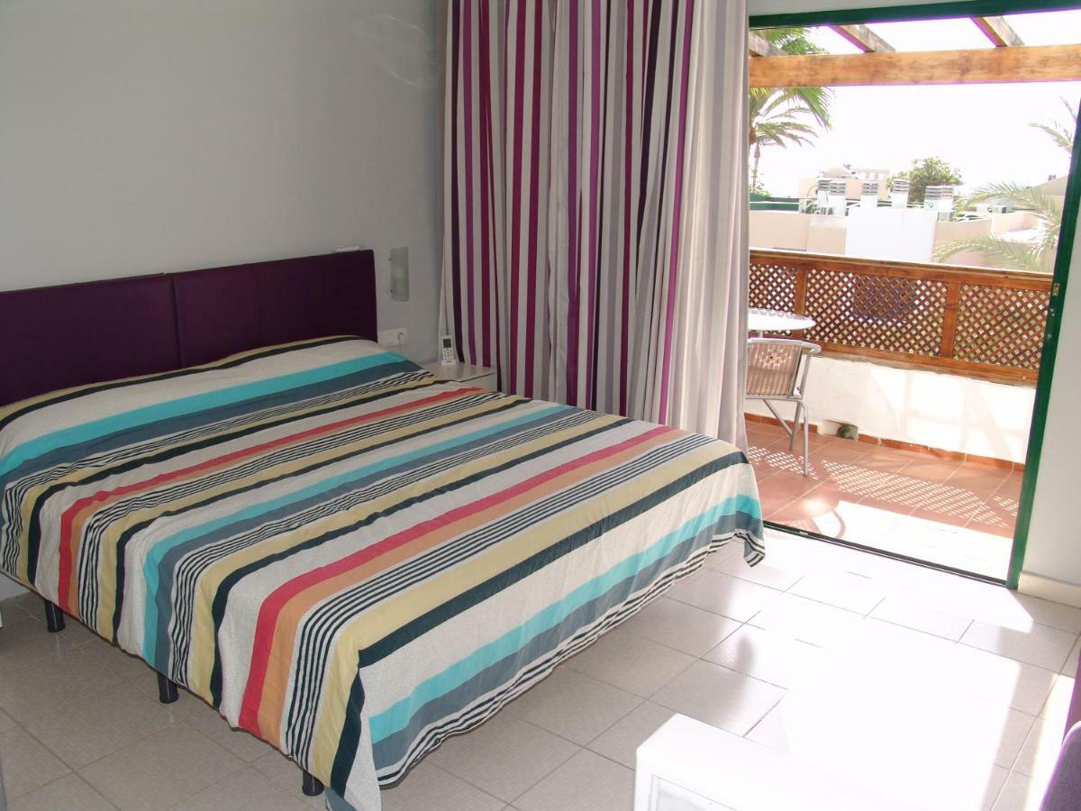 Moderno Apartamento Con Vistas Al Mar Playa Del Aguila  Exterior foto